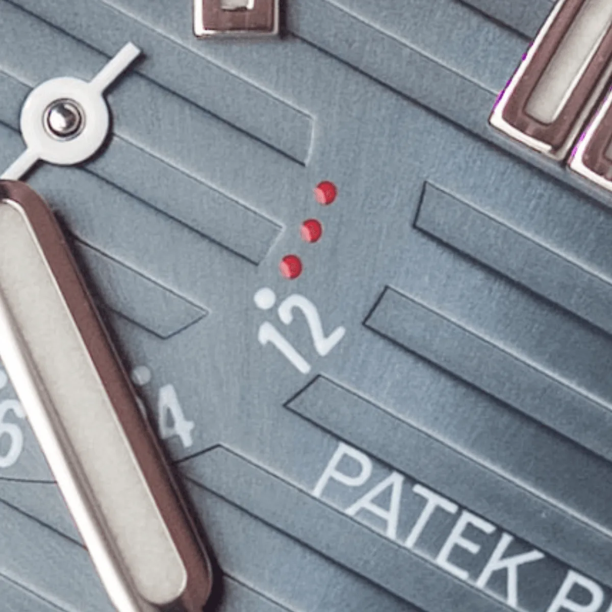 Revue complète de la Patek Philippe Nautilus référence 3712