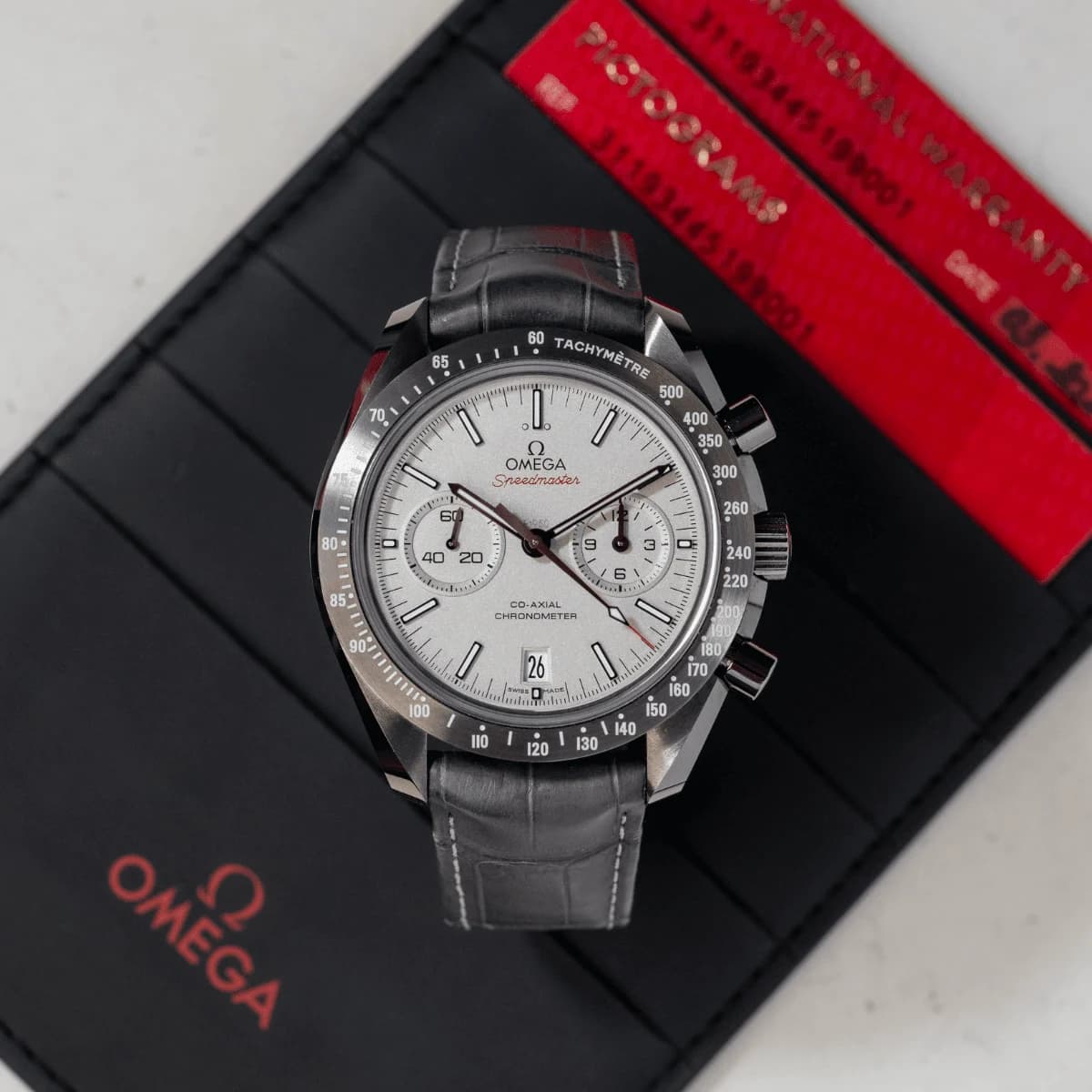 La boutique sélectionne 5 montres à moins de 10 000€ pour l'été
