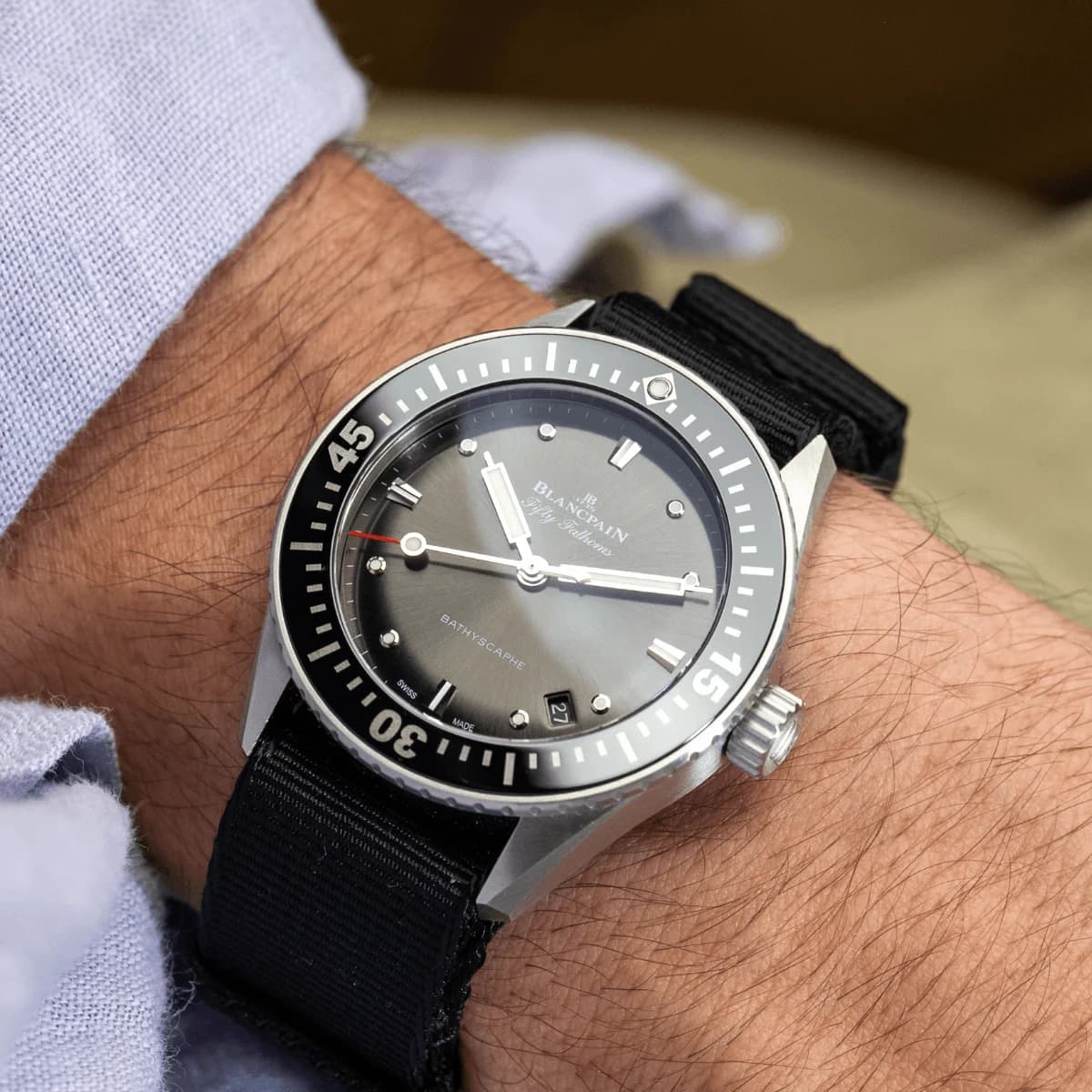 La boutique sélectionne 5 montres à moins de 10 000€ pour l'été