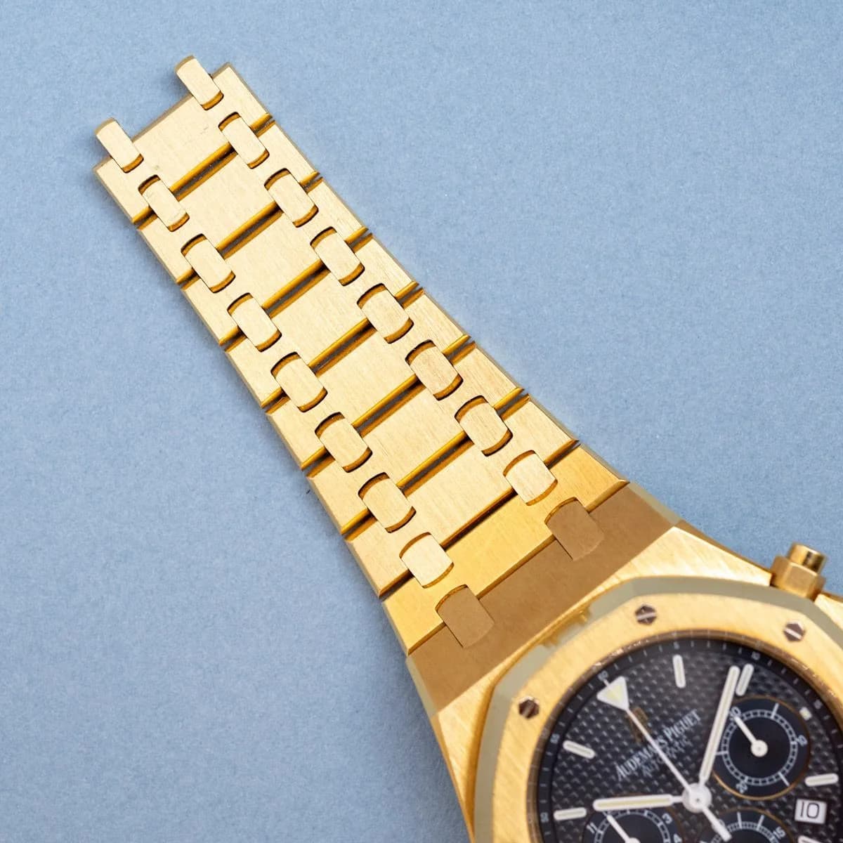 Royal Oak 25860BA Yellow Gold  – 1998