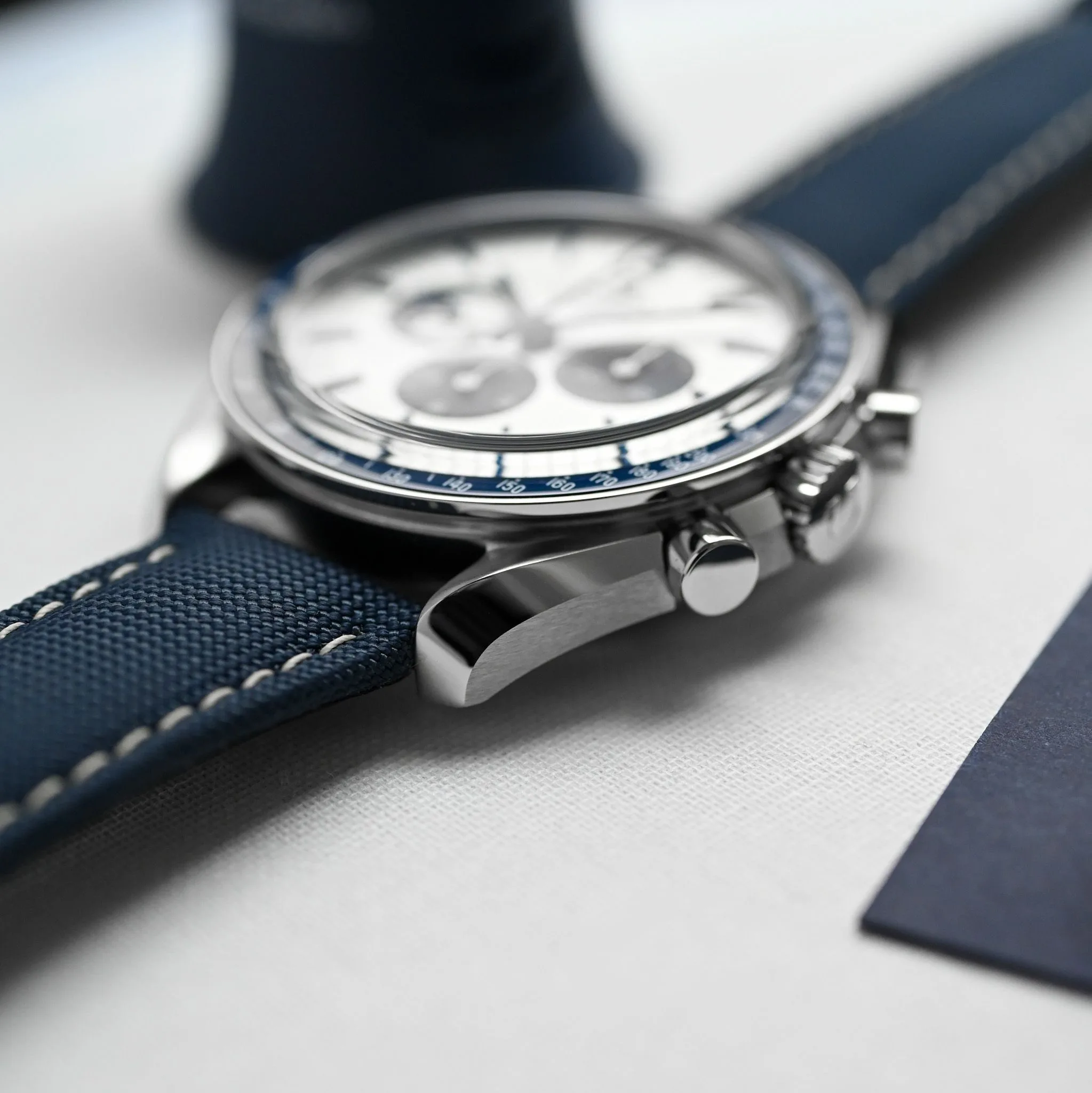 Speedmaster 310.32.42.50.02.001 Leather  – 2022
