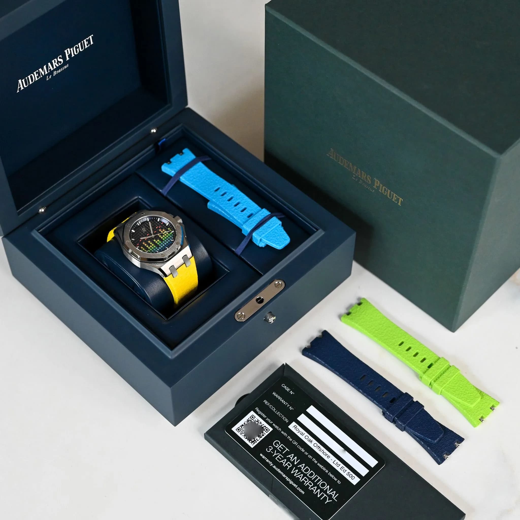 Royal Oak Offshore 77600TI Rubber  – 2022