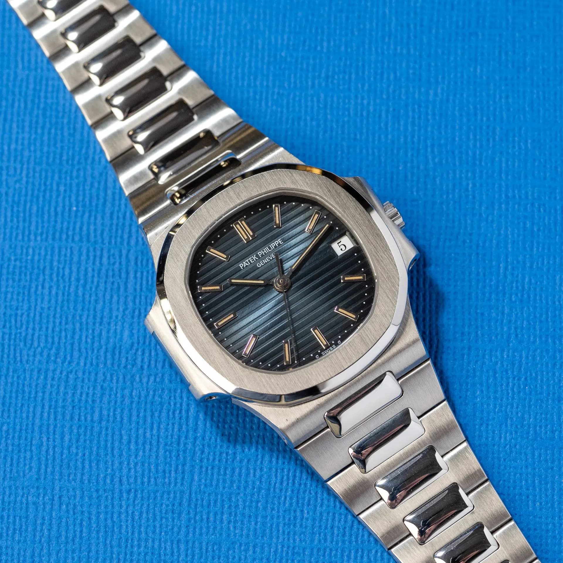 Nautilus 3800/1A Acier "Mid-Size" – 1997