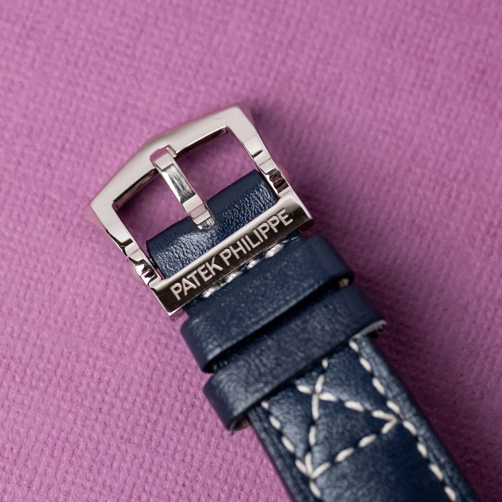 Calatrava 7234G-001 Cuir  – 2022