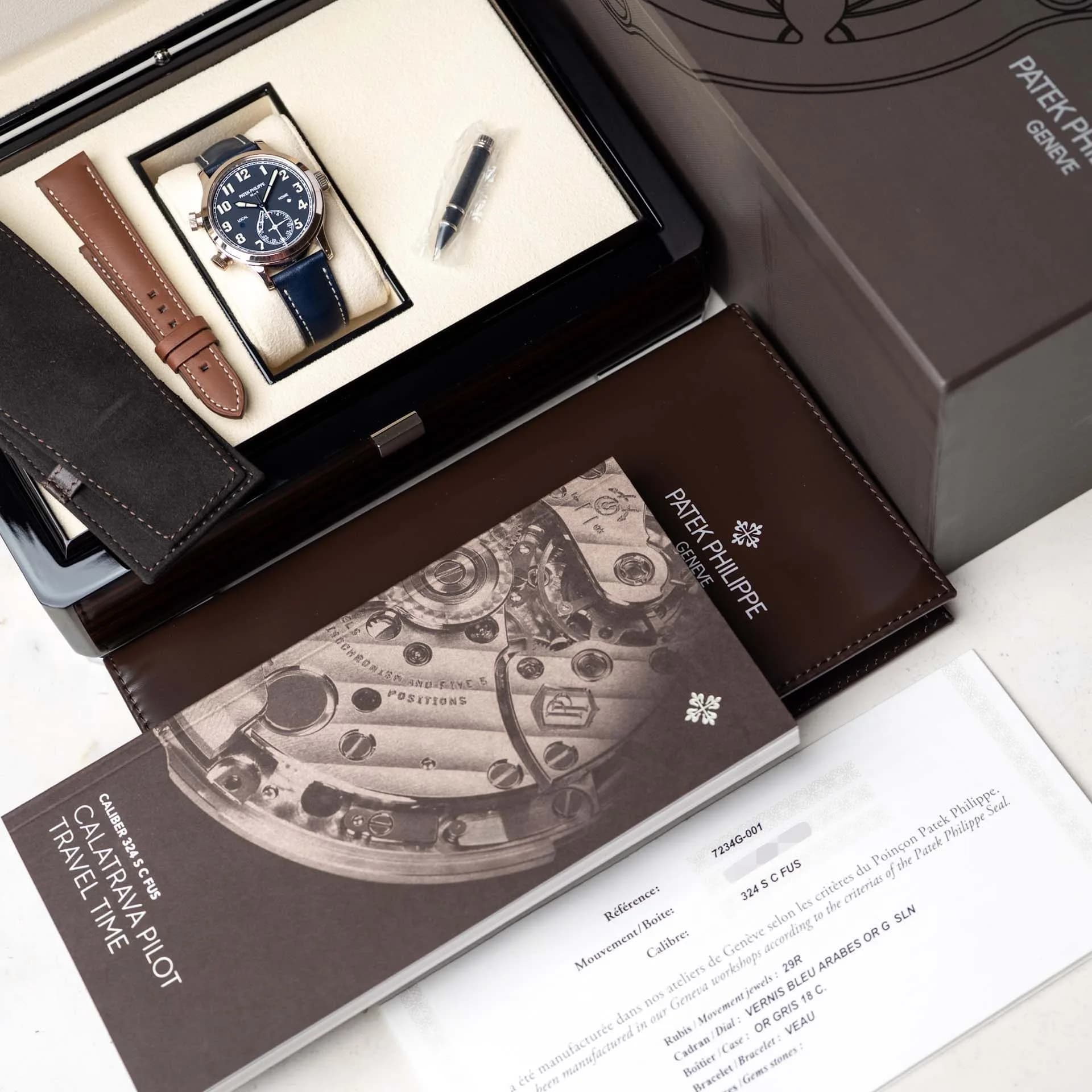 Calatrava 7234G-001 Cuir  – 2022