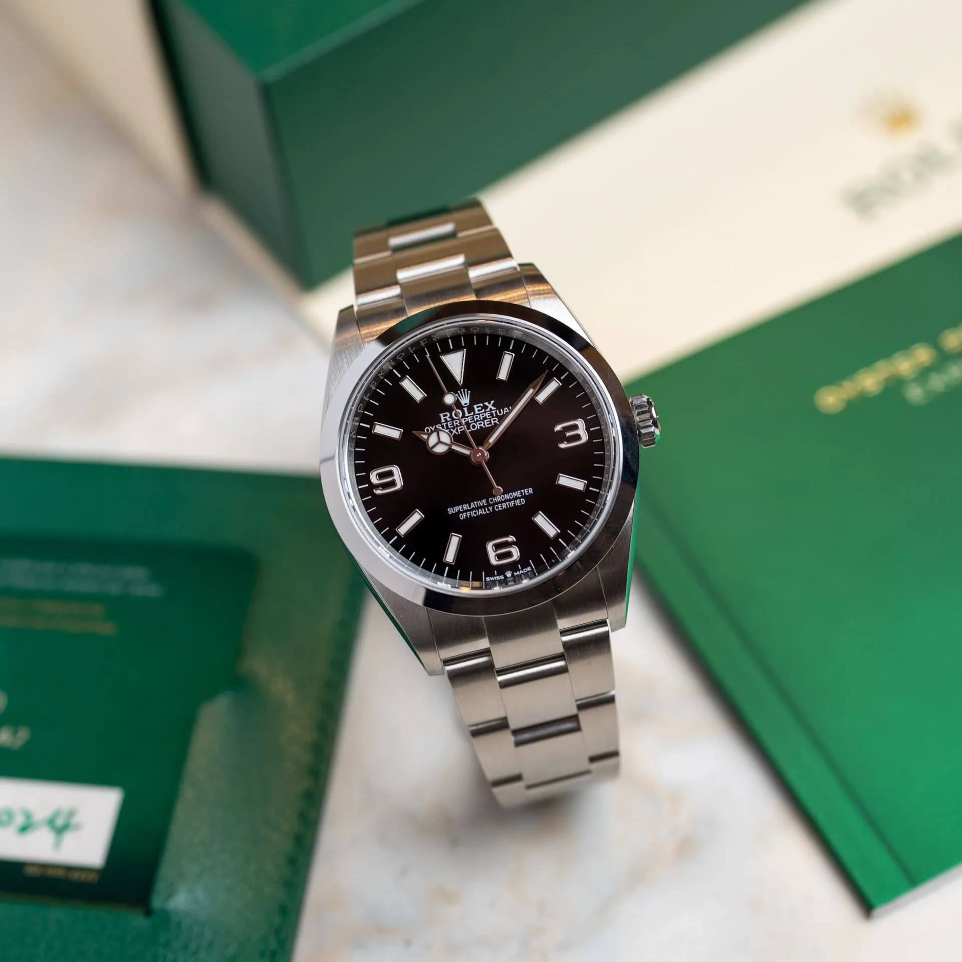 Explorer  124270 Stainless Steel  – 2024