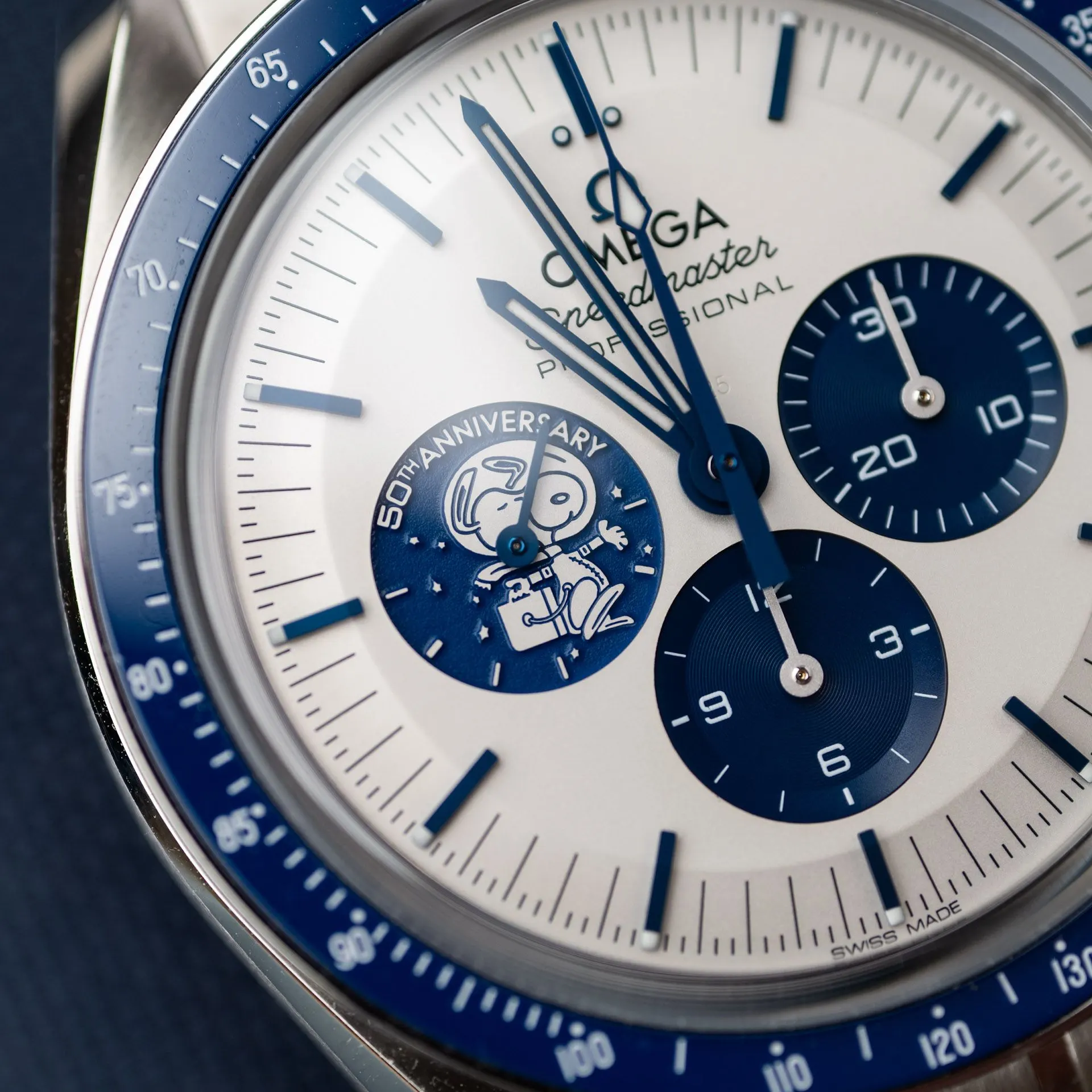 Speedmaster 310.32.42.50.02.001 Acier "Silver Snoopy Award" – 2025