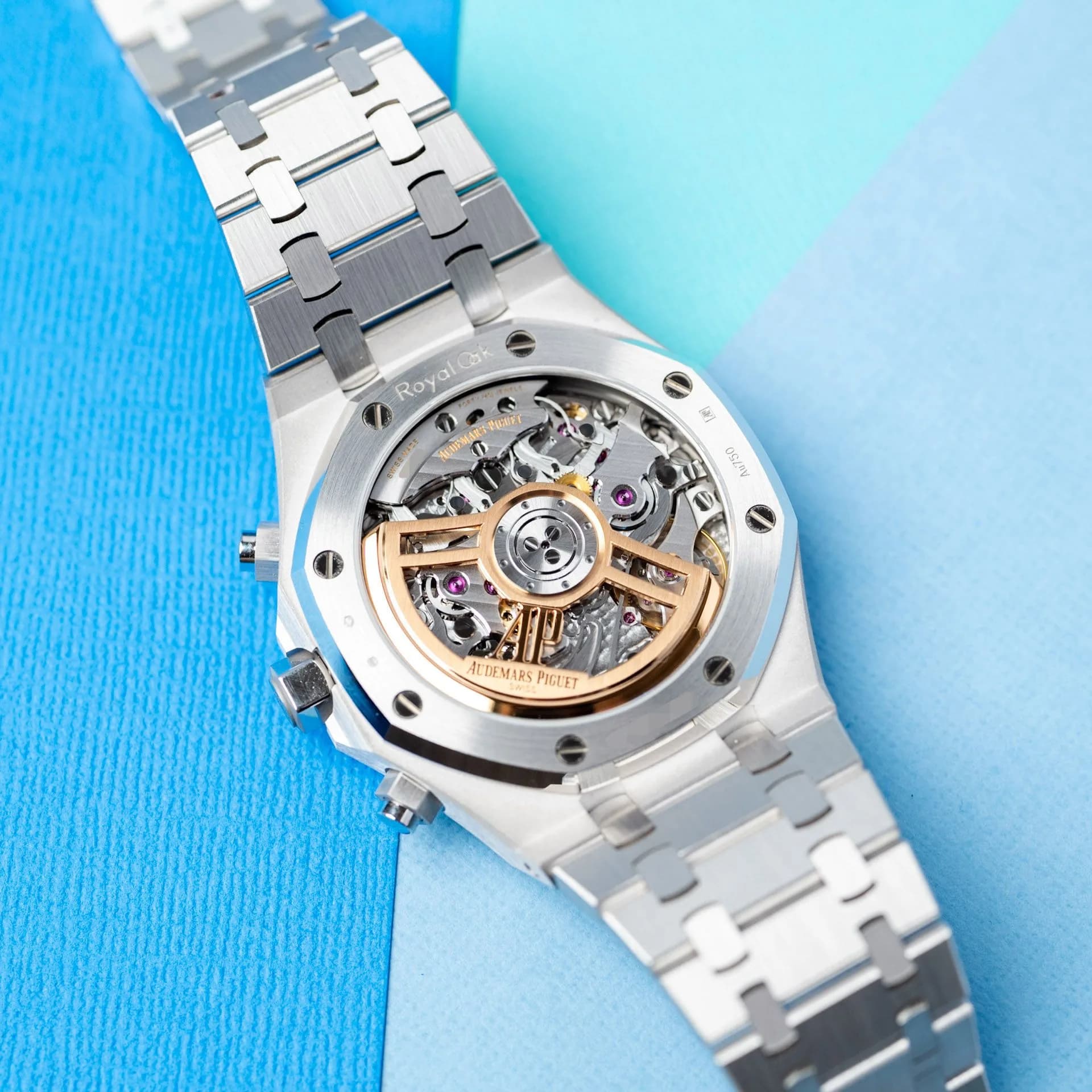 Royal Oak 26240BC.GG.1324BC.02 White Gold "Frosted Ice Blue" – 2024