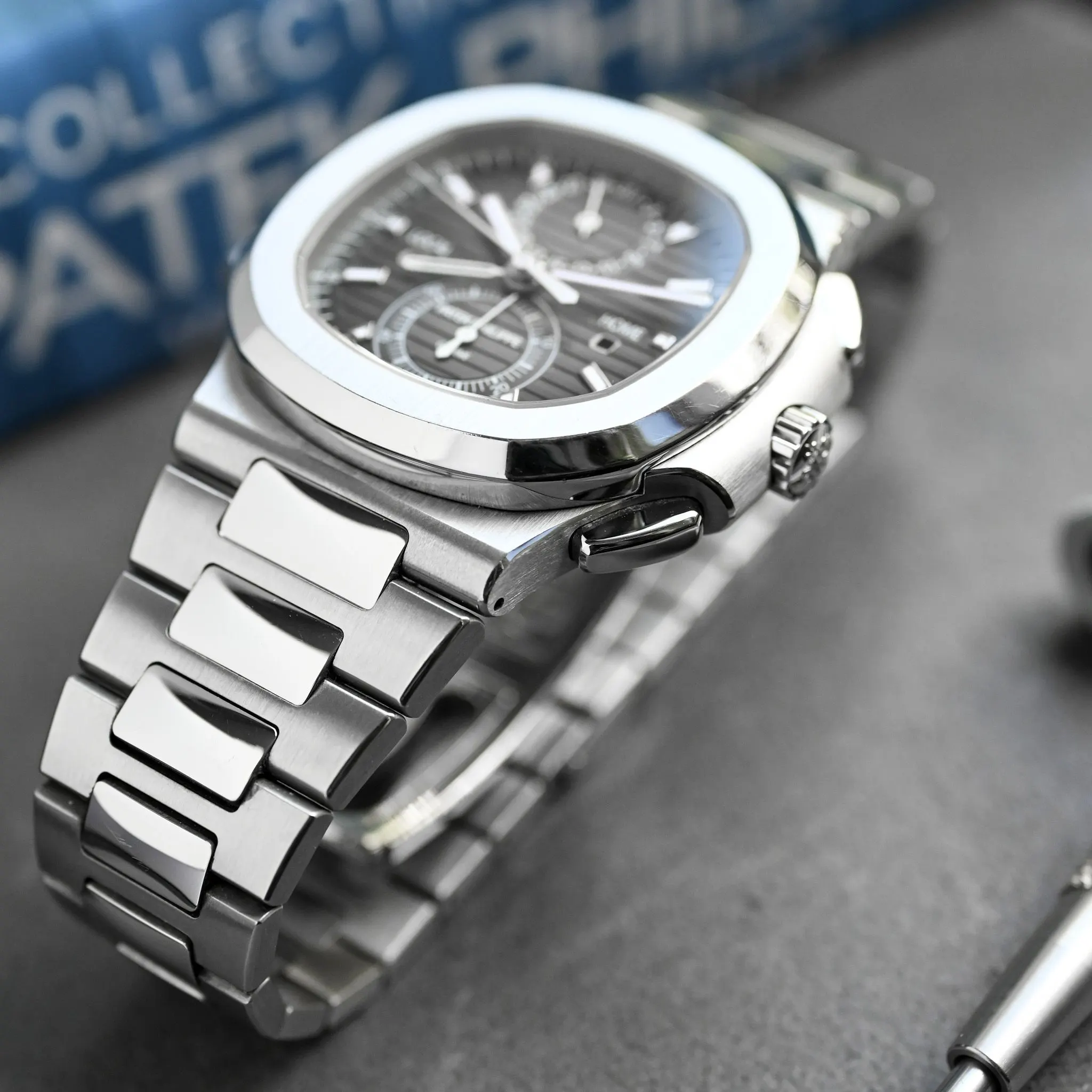 Nautilus 5990/1A-001 Stainless Steel  – 2015