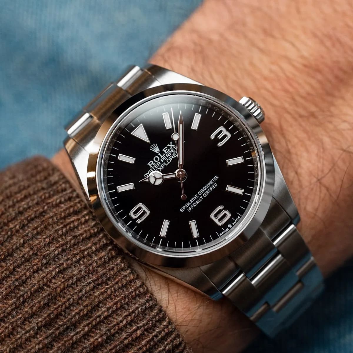 Explorer  124270 Stainless Steel  – 2024