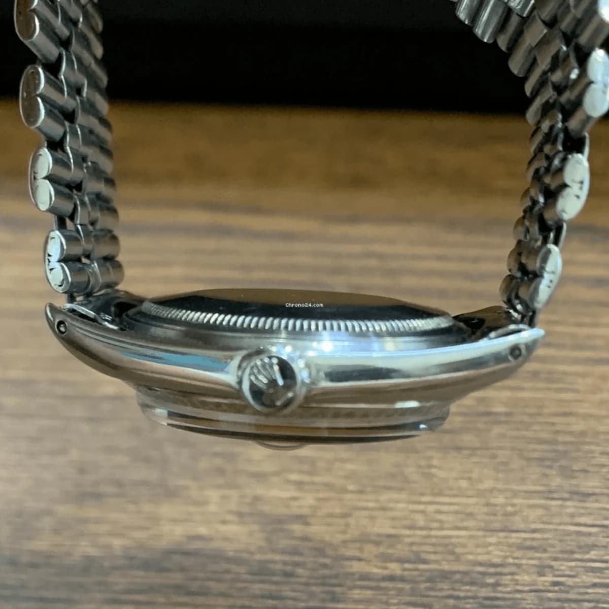 On a cherché 5 Rolex abordables sur Internet, voici ce qu'on a trouvé