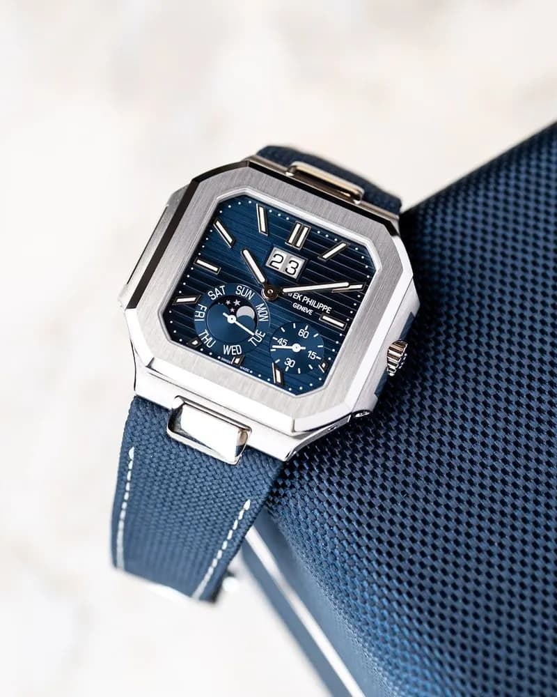 Hands on the Patek Philippe Cubitus