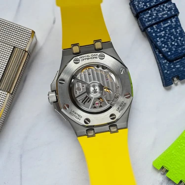 Royal Oak Offshore 77600TI Rubber  – 2022