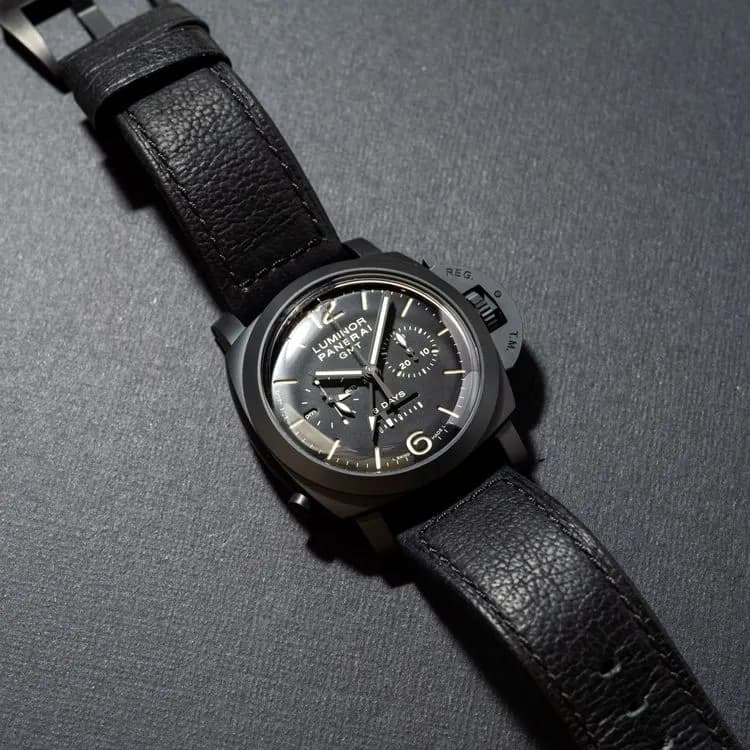Luminor PAM00317 Cuir "8 Days" – 2010