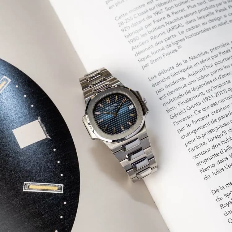 Nautilus 3800/1A Acier "Mid-Size" – 1997