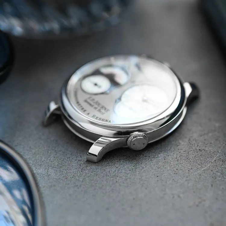 Chronomètre à Résonance RT Leather  – 2010