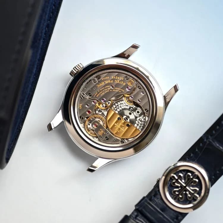 Perpetual Calendar 5327G Leather  – 2018