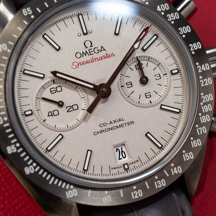 Speedmaster 311.93.44.51.99.001 Alligator "Grey Side of the Moon" – 2016