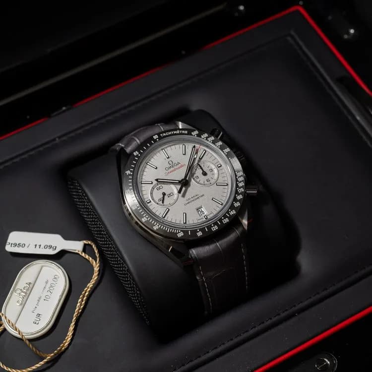 Speedmaster 311.93.44.51.99.001 Alligator "Grey Side of the Moon" – 2016