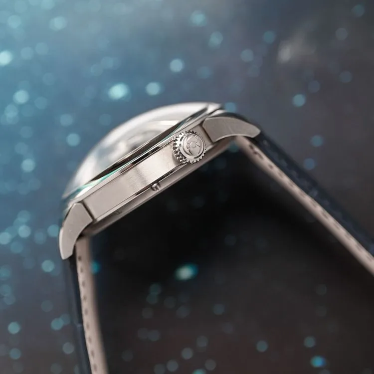 Split Escapement SE Leather  – 2022