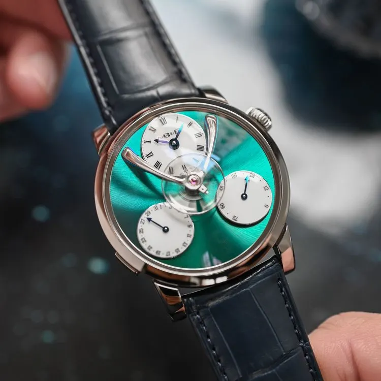 Split Escapement SE Leather  – 2022