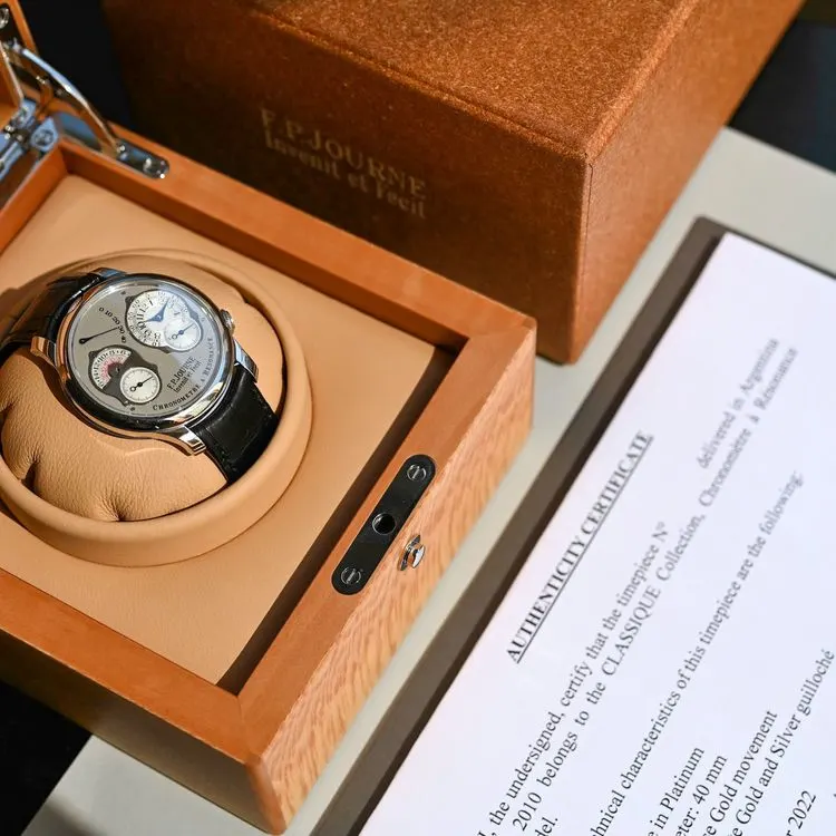 Chronomètre à Résonance RT Leather  – 2010