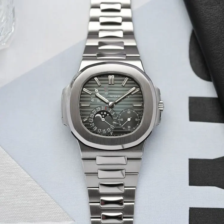 Nautilus 5712-1A-001 Acier  – 2016