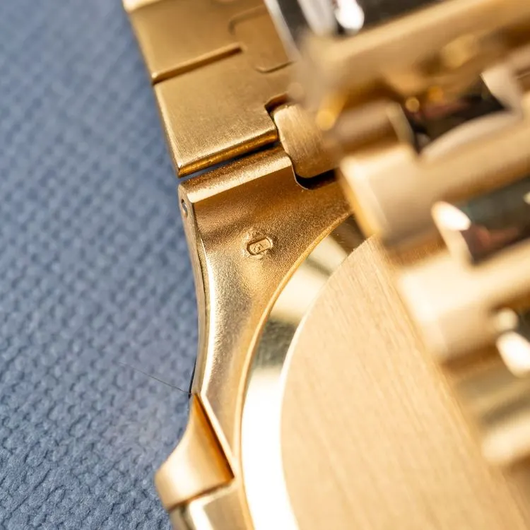 Nautilus 3700/11J Or Jaune "Thin Bracelet" – 1982