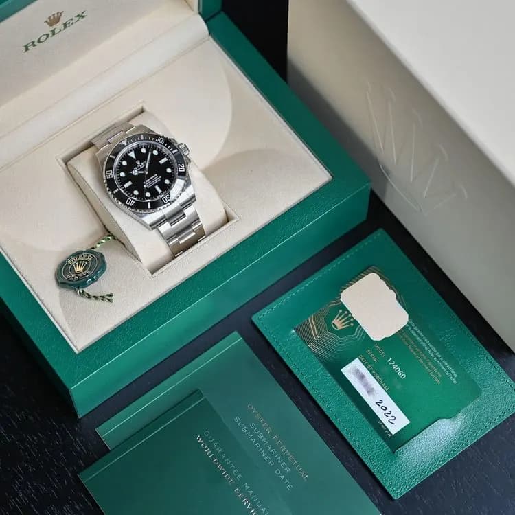 Submariner 124060 Acier  – 2022