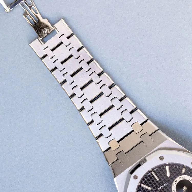 Royal Oak 26330ST Stainless Steel  – 2011