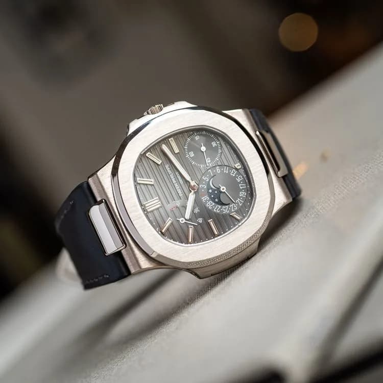 Nautilus 5712G-001 Cuir "Moon Phase" – 2008