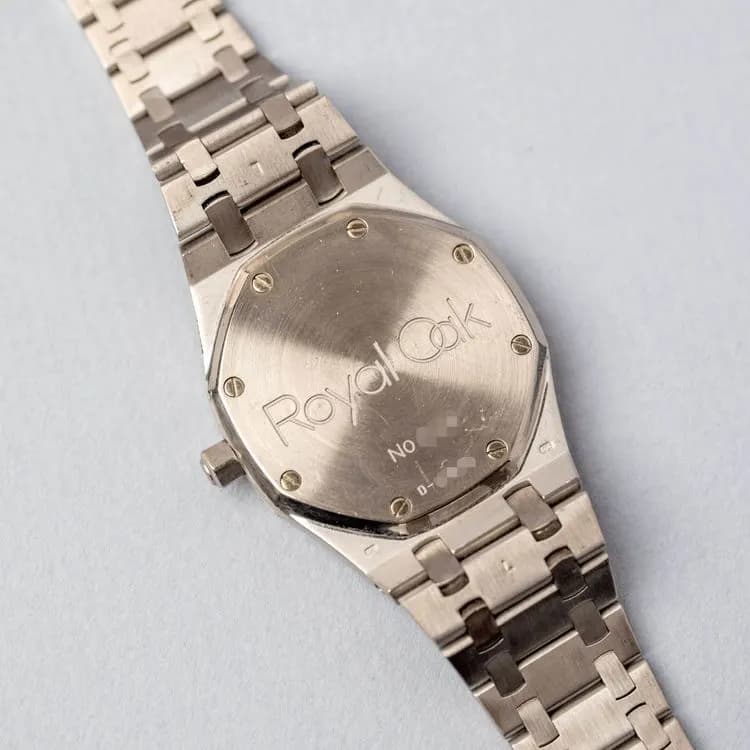 Royal Oak 14813BC.ZZ.0789BC.12 White Gold "Mother of pearl" – 2000