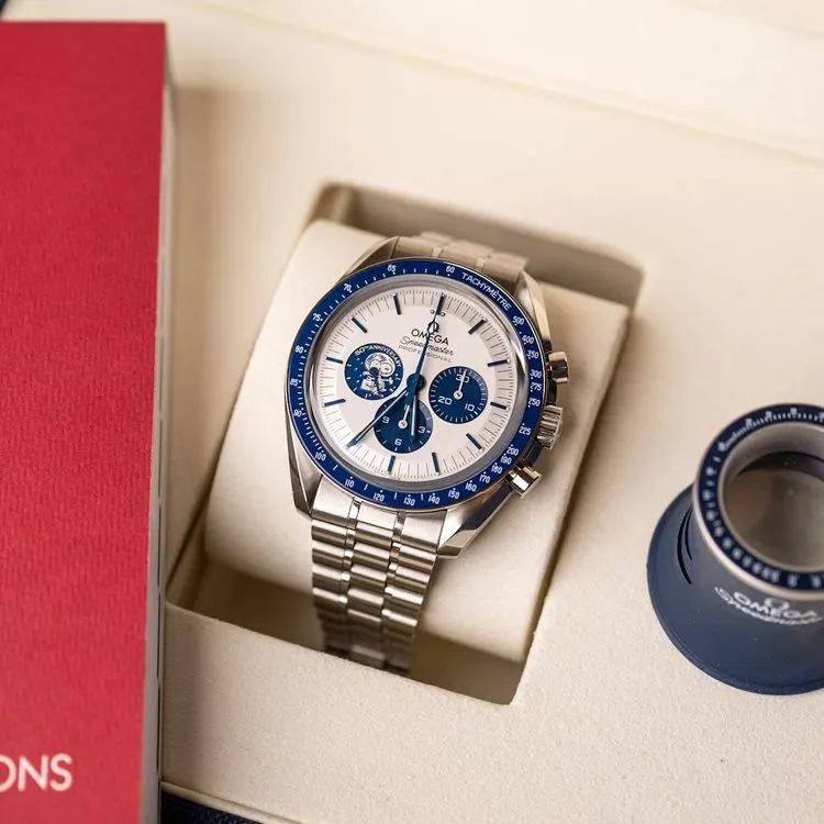 Speedmaster 310.32.42.50.02.001 Acier "Silver Snoopy Award" – 2025