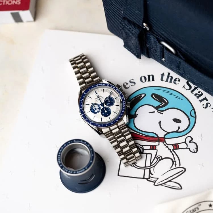 Speedmaster 310.32.42.50.02.001 Acier "Silver Snoopy Award" – 2025