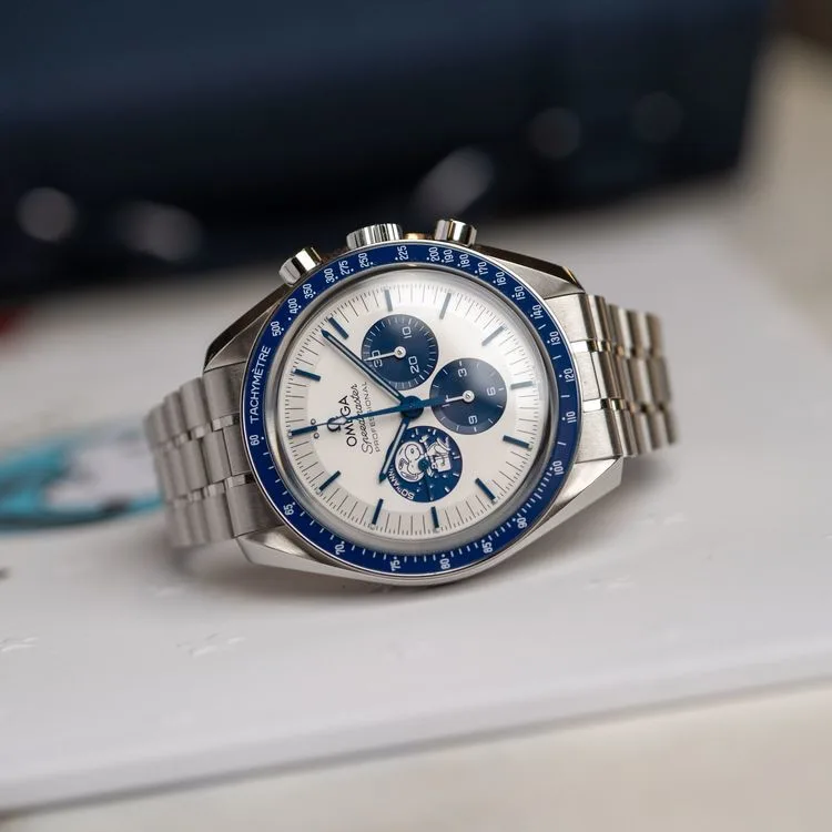 Speedmaster 310.32.42.50.02.001 Acier "Silver Snoopy Award" – 2025