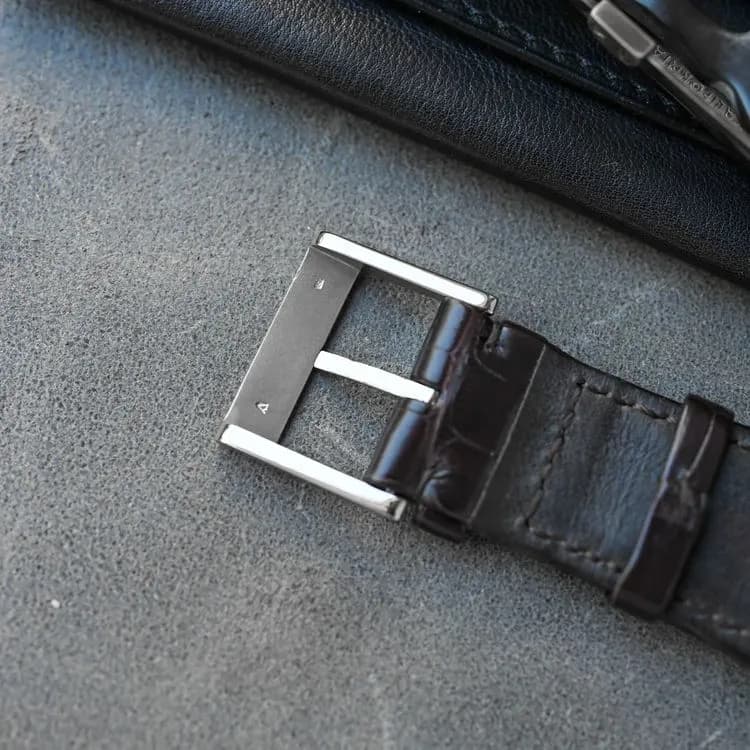 UR-103 UR-103.01 EW Leather  – 2003
