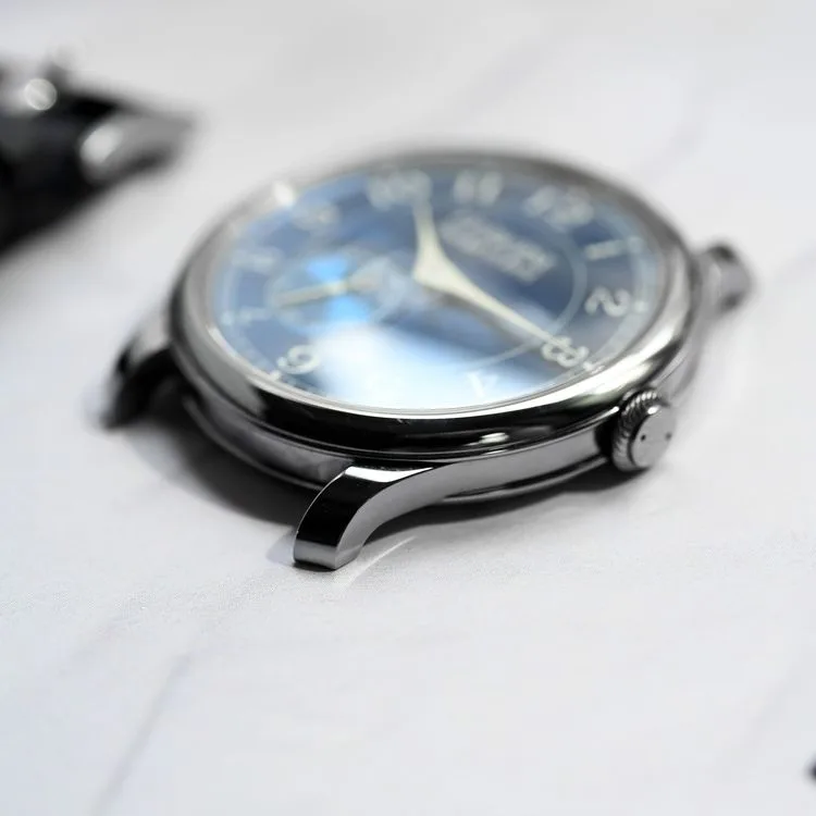 Chronomètre Bleu CB Leather  – 2020