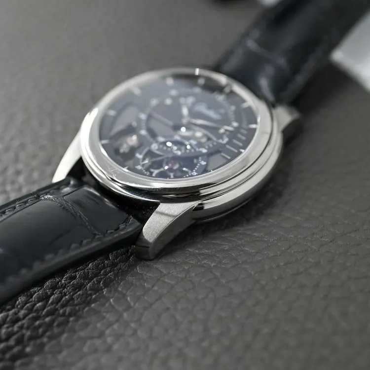 undefined HMS Leather  – 2015