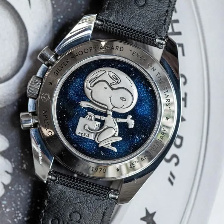 Speedmaster 311.32.42.30.04.003 Stainless Steel "Silver Snoopy Award Apollo XIII" – 2016