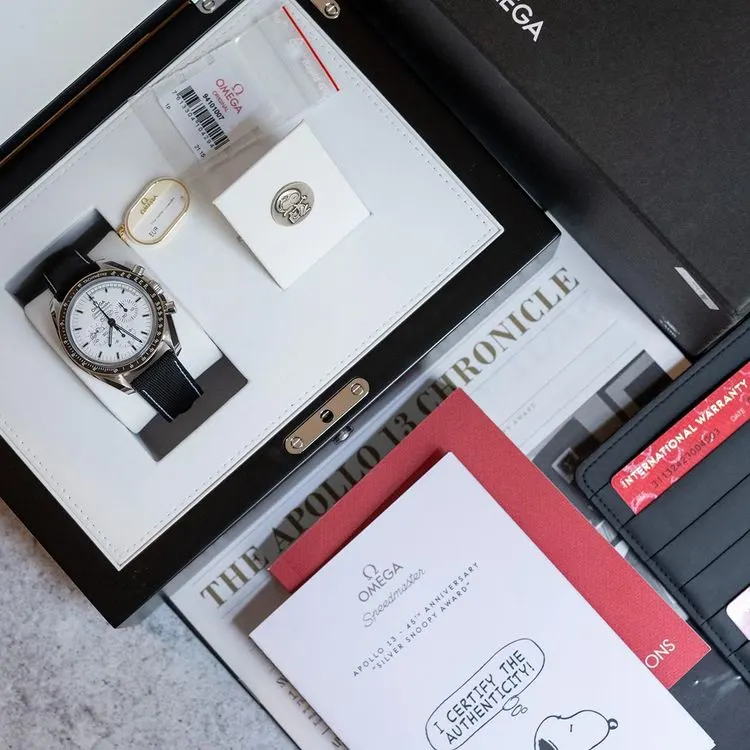 Speedmaster 311.32.42.30.04.003 Stainless Steel "Silver Snoopy Award Apollo XIII" – 2016