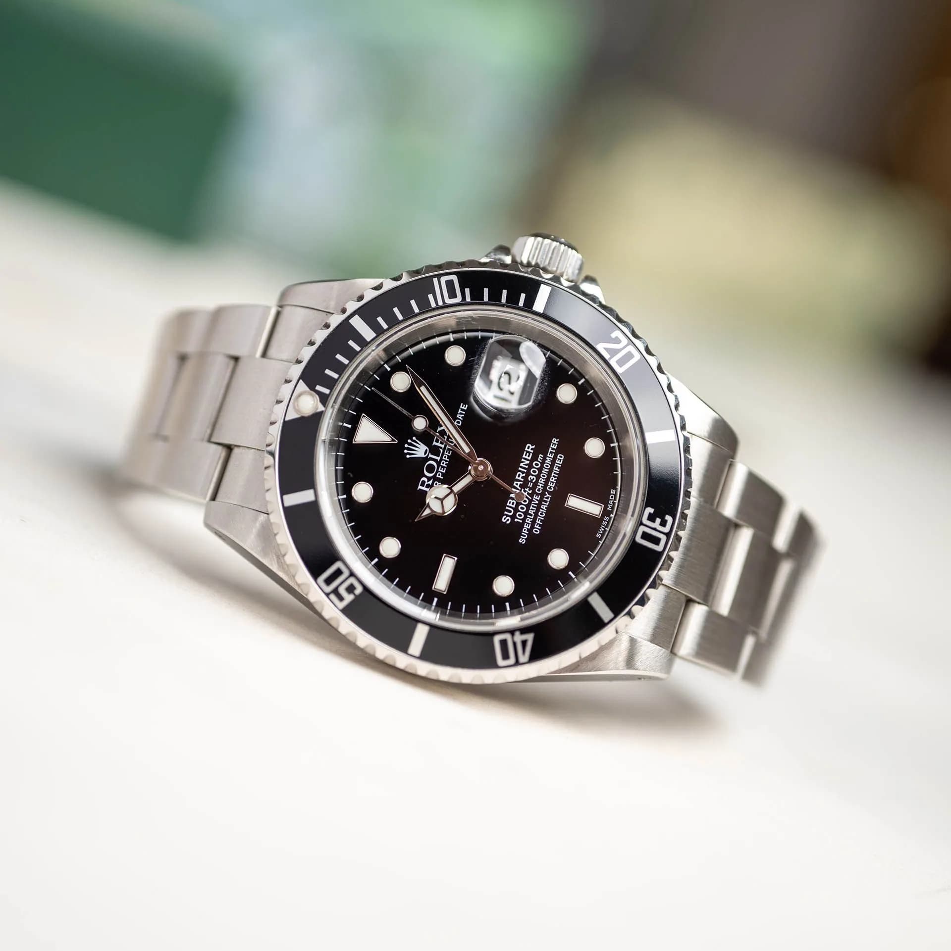Submariner 16610LN Stainless Steel  – 2001