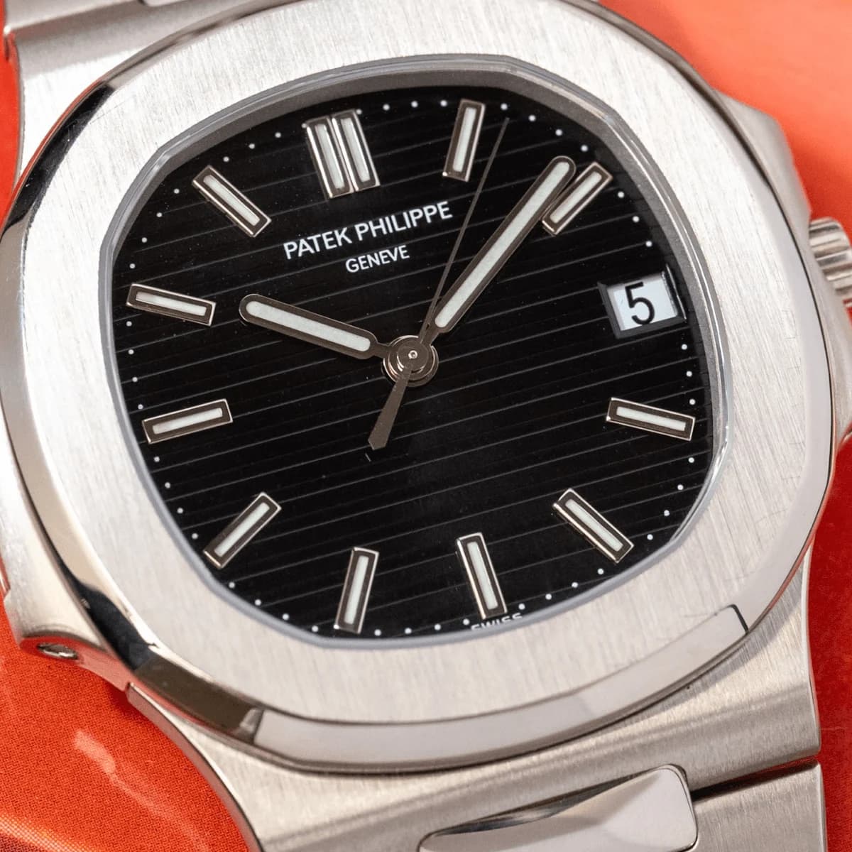 Patek Philippe Nautilus 3711 : l’ancêtre méconnu de la 5711