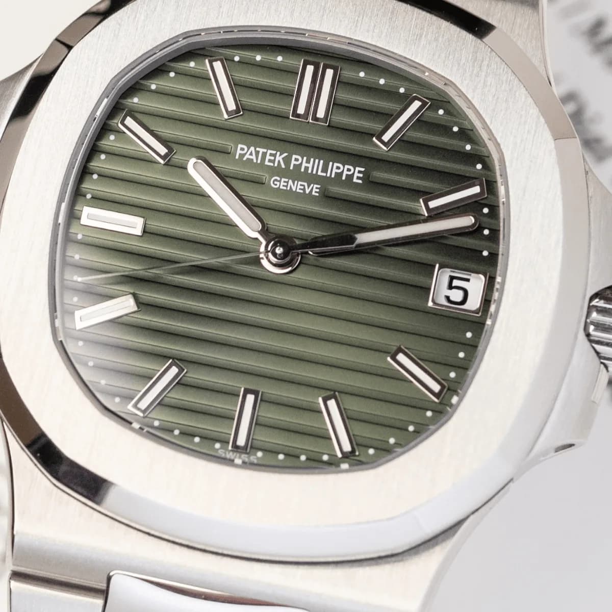 Patek Philippe Nautilus 3711 : l’ancêtre méconnu de la 5711