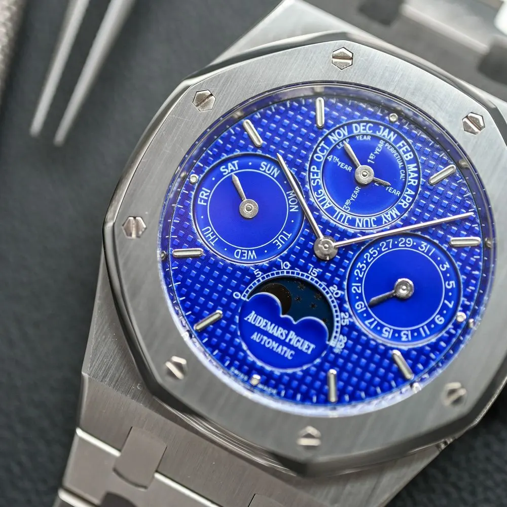 Royal Oak 25820ST undefined – 2001