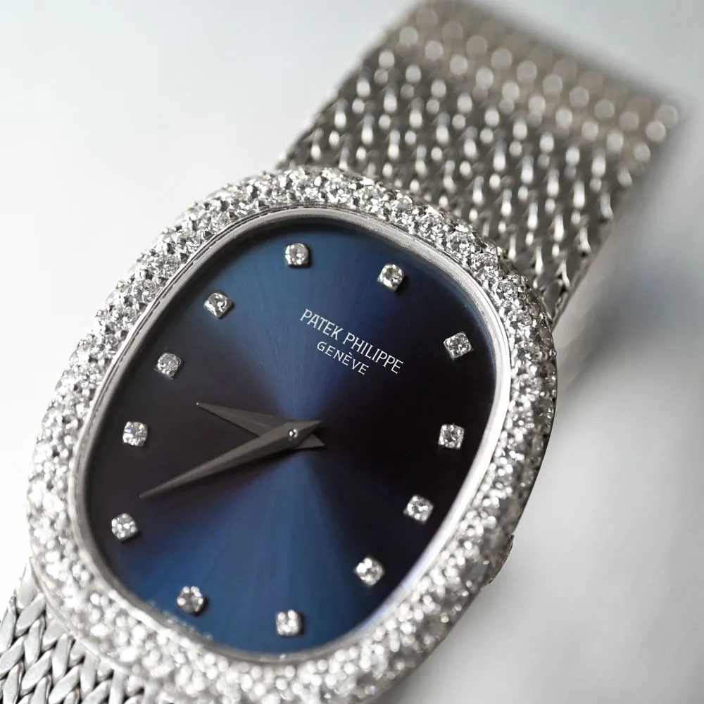 Ellipse 4258/1 undefined – 1978