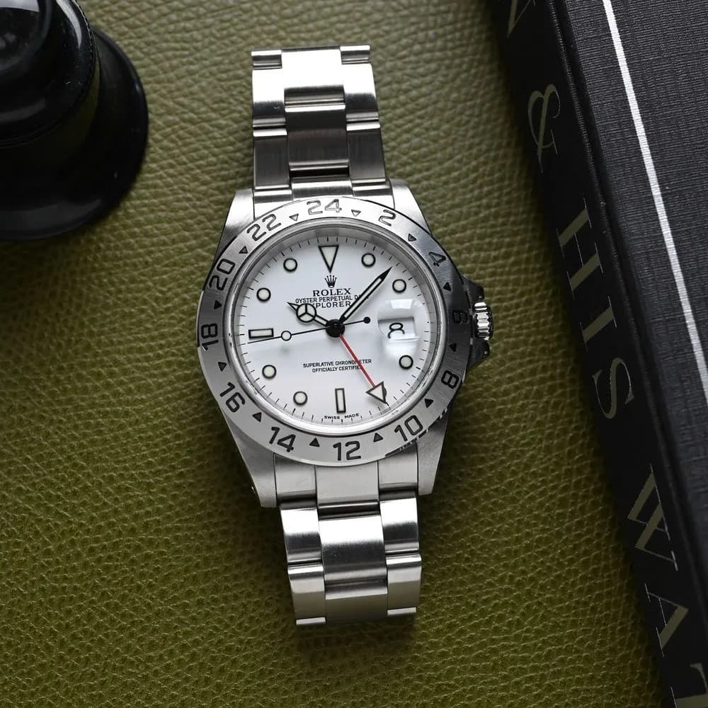 Explorer II 16570 undefined – 2001