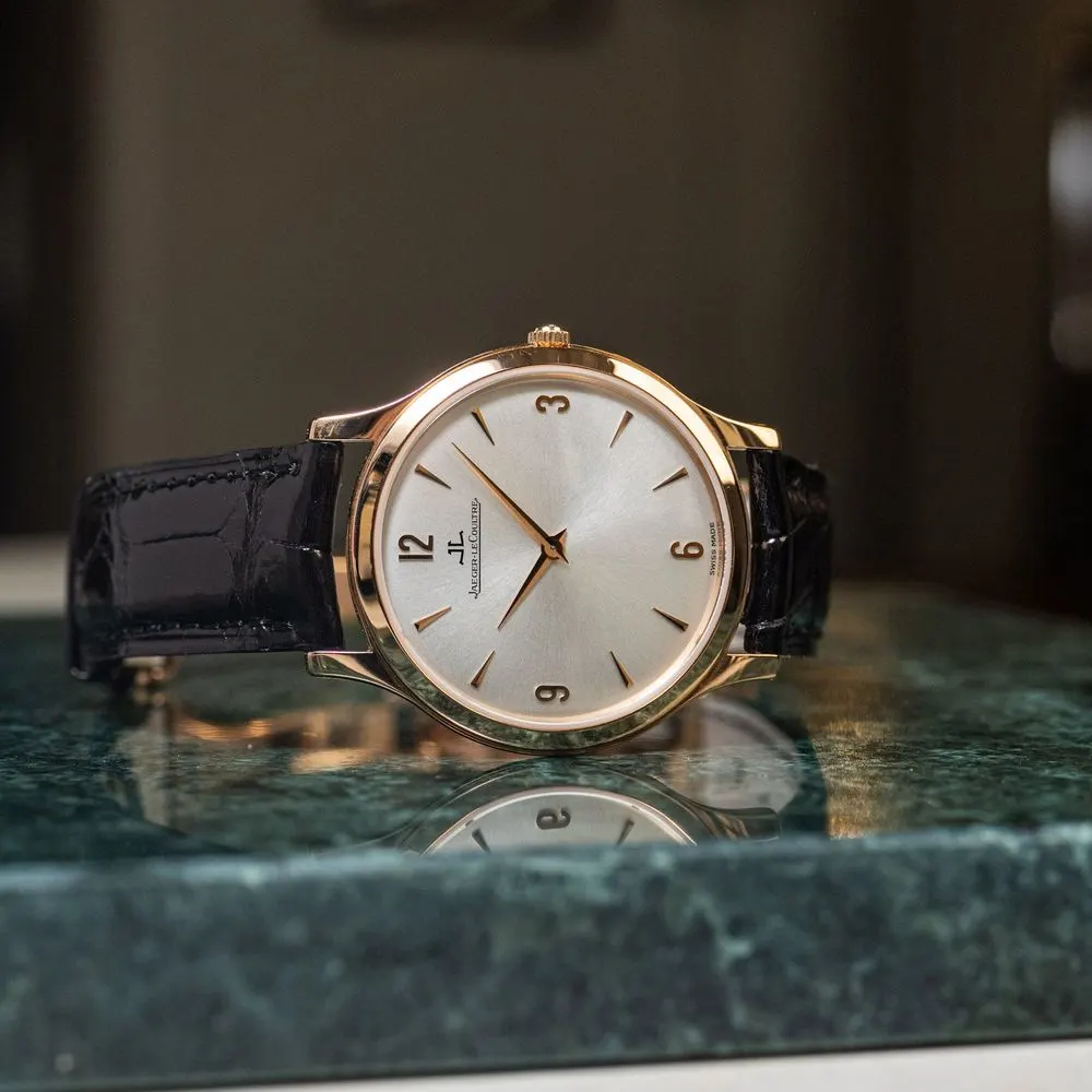 Master Ultra Thin Q1452404 undefined  – circa 2000