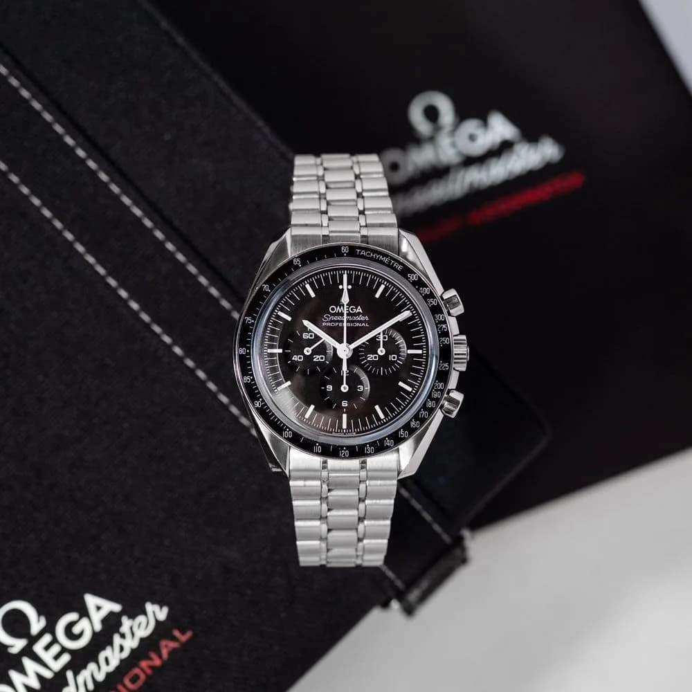 Speedmaster 310.30.42.50.01.002 undefined "Moonwatch" – 2022