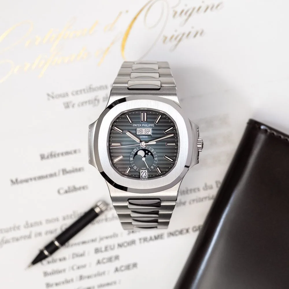 Nautilus 5726/1A-014 undefined "Quantième Annuel Phases de Lune" – 2023