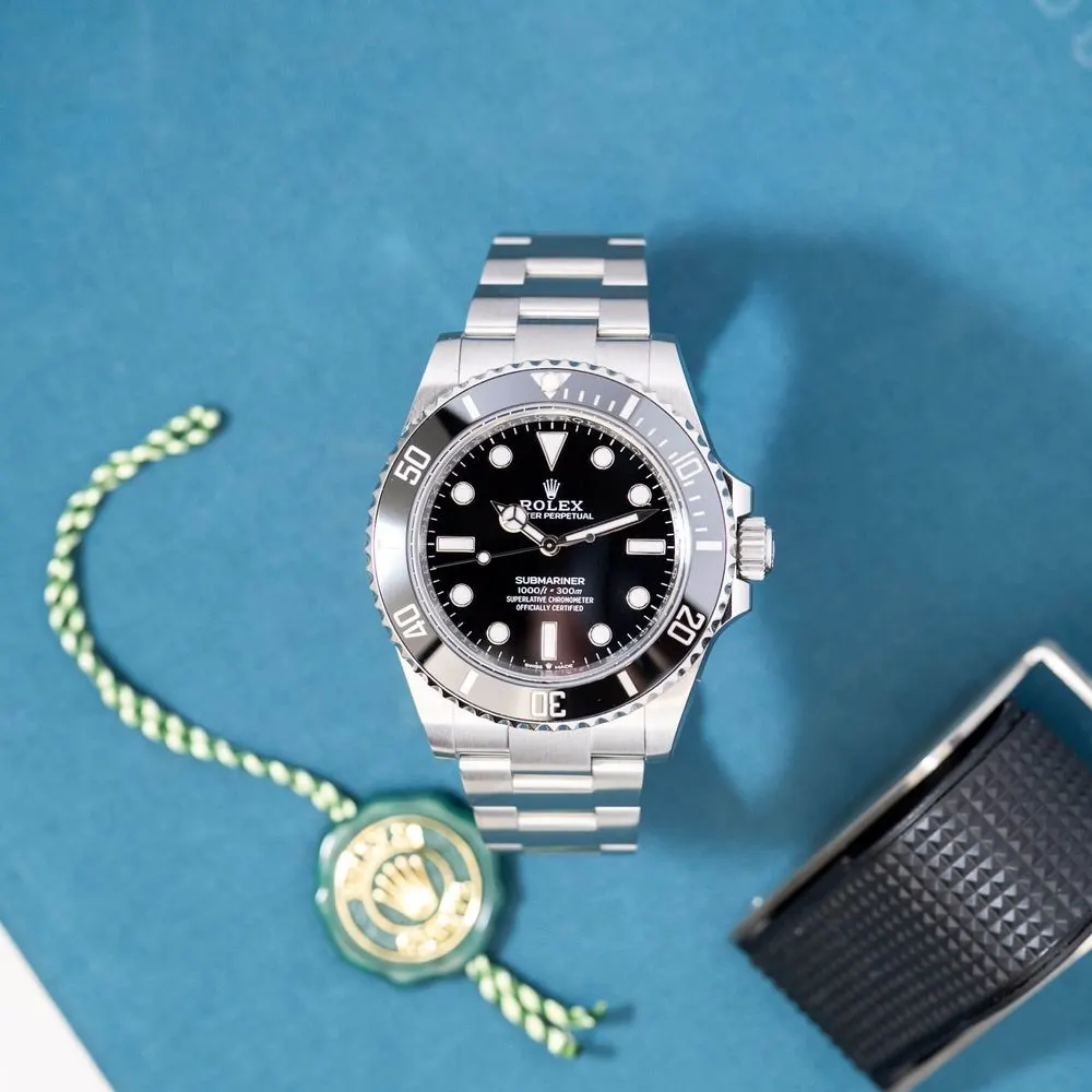 Submariner 124060 undefined "No Date" – 2025